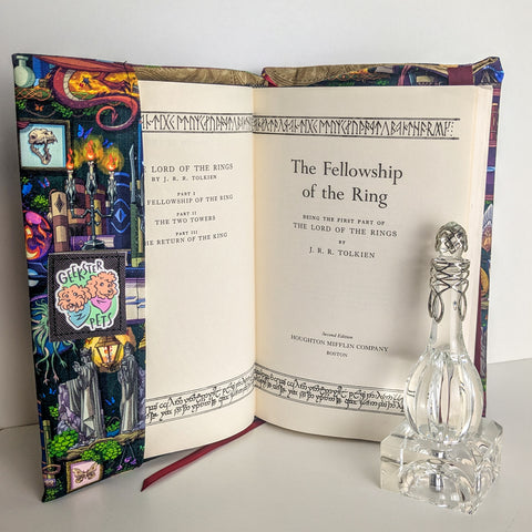 Adventure Shelf Book Wrap (Hardcover Size)