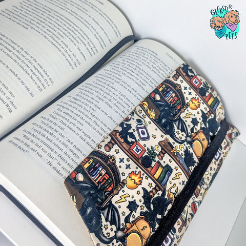 Little Dragon Shelf Book Wrap (Hardcover Size)